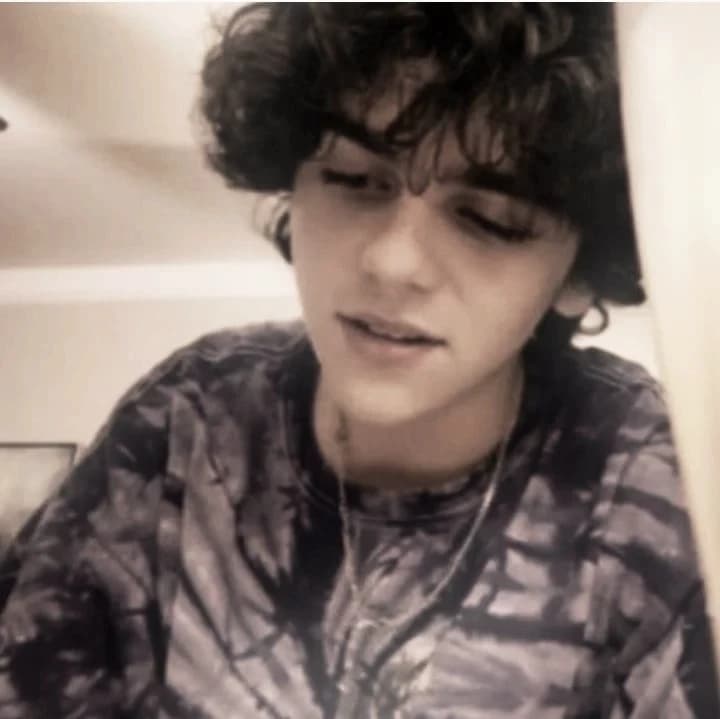 Jack Grazer  thumbnail