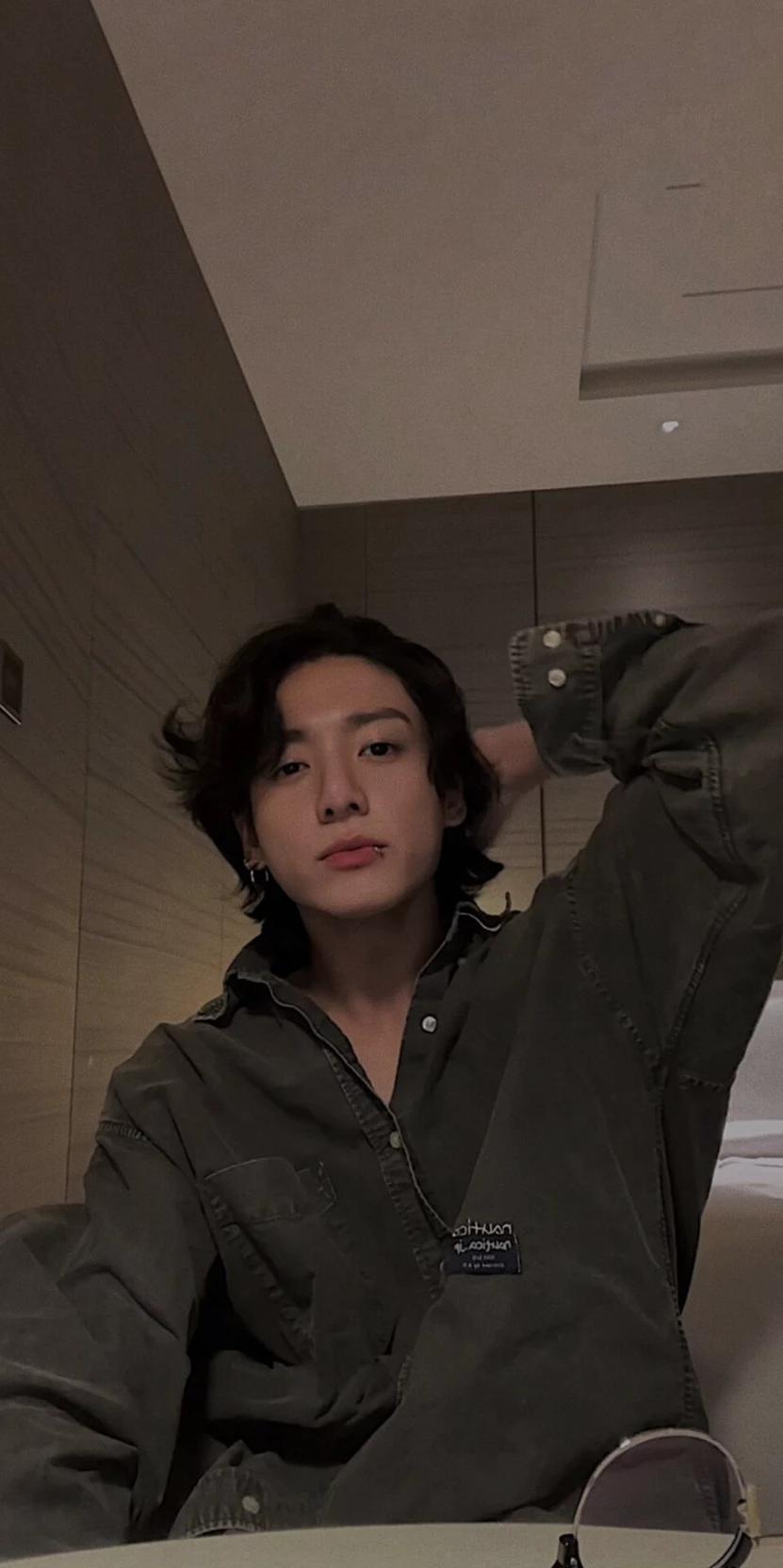 Jeon Jungkook_uncle thumbnail