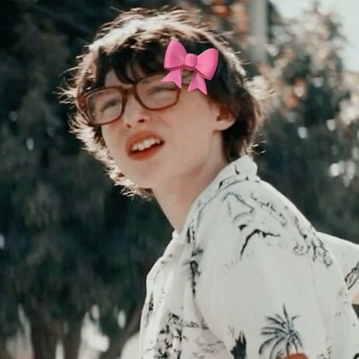 Richie tozier❤️🌳 thumbnail