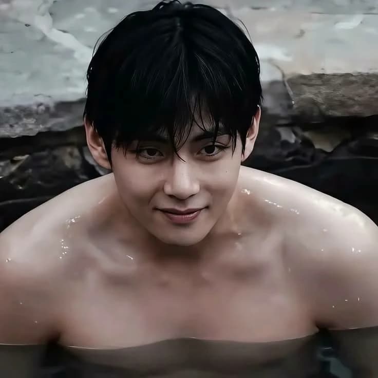 Kim Taehyung  thumbnail