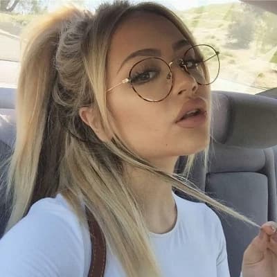 Chloe Valentine thumbnail