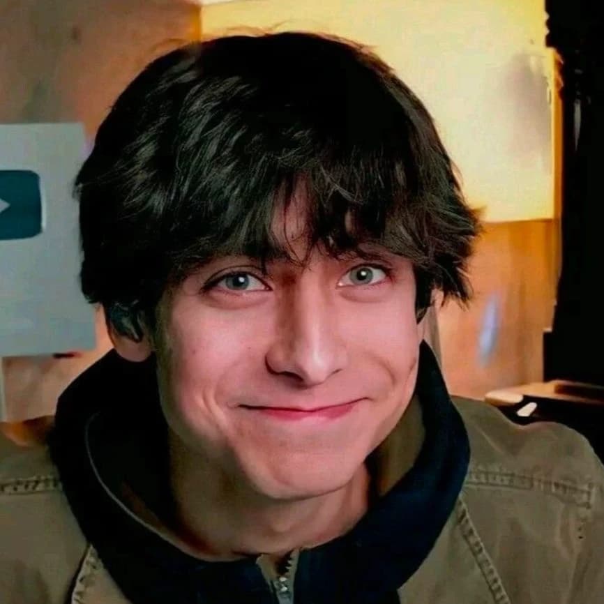 Aidan Gallagher thumbnail