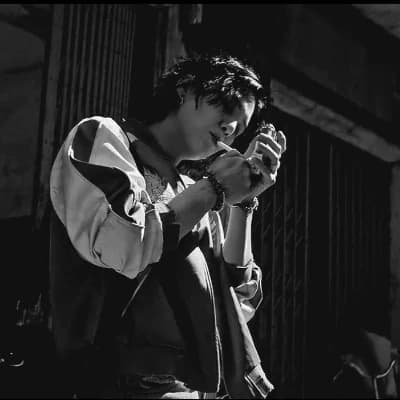 Min Yoongi thumbnail