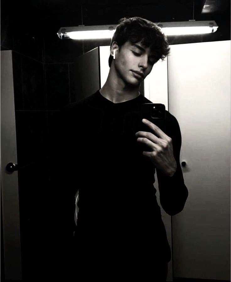 Remington Astor  thumbnail