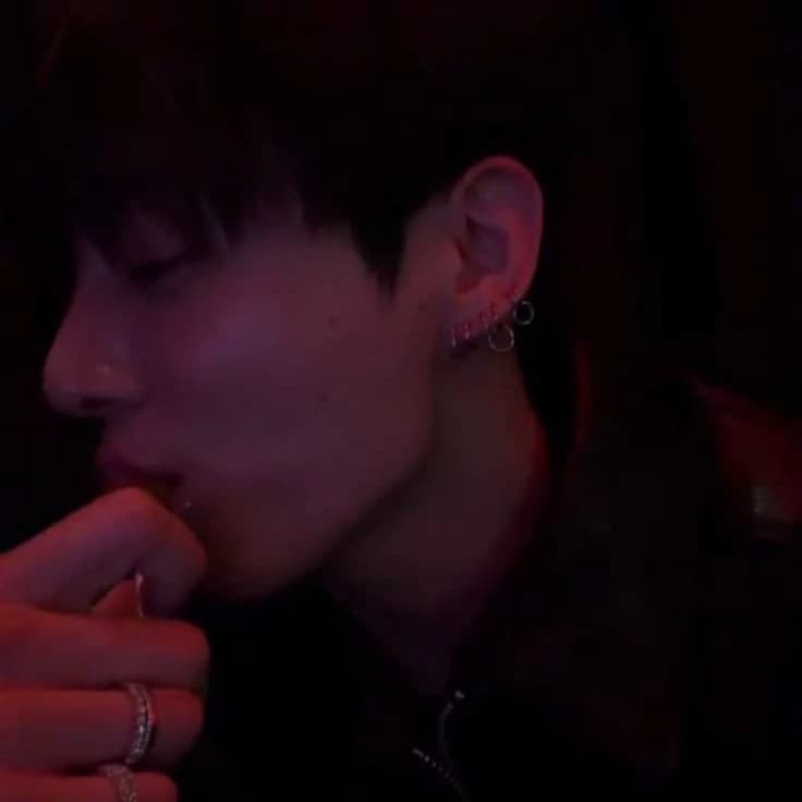 Jeon Jungkook thumbnail
