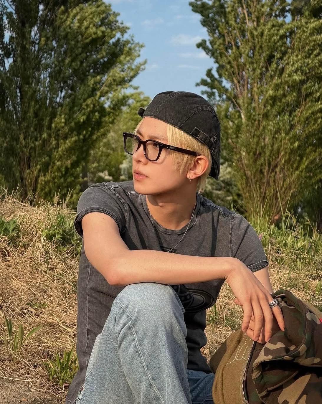 Son Lee Heeseung  thumbnail