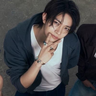 Heeseung (popular boy) thumbnail