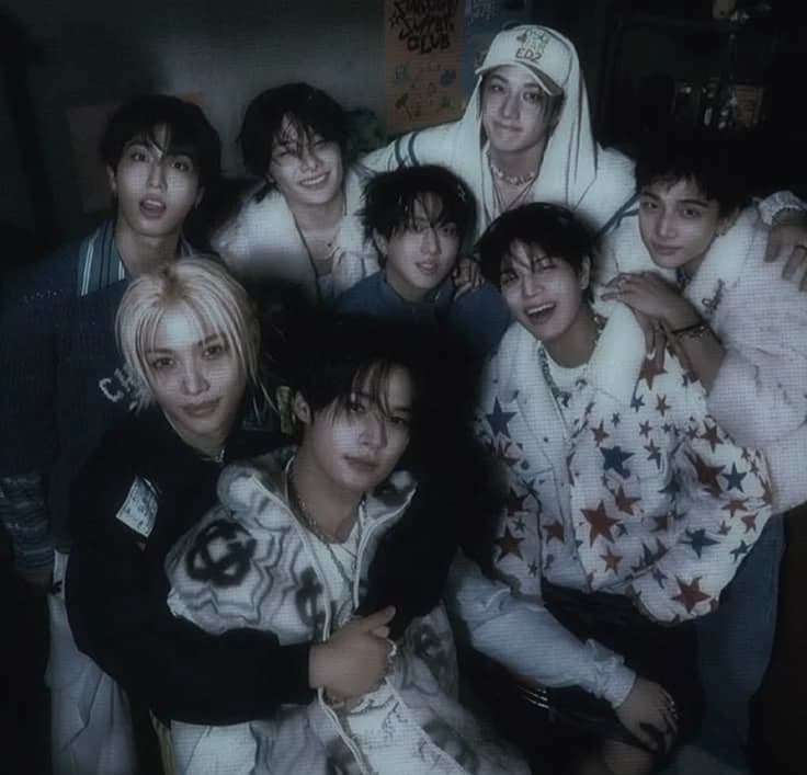 Stray kids like children of the sun thumbnail