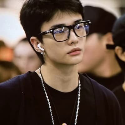 Hyunjin thumbnail