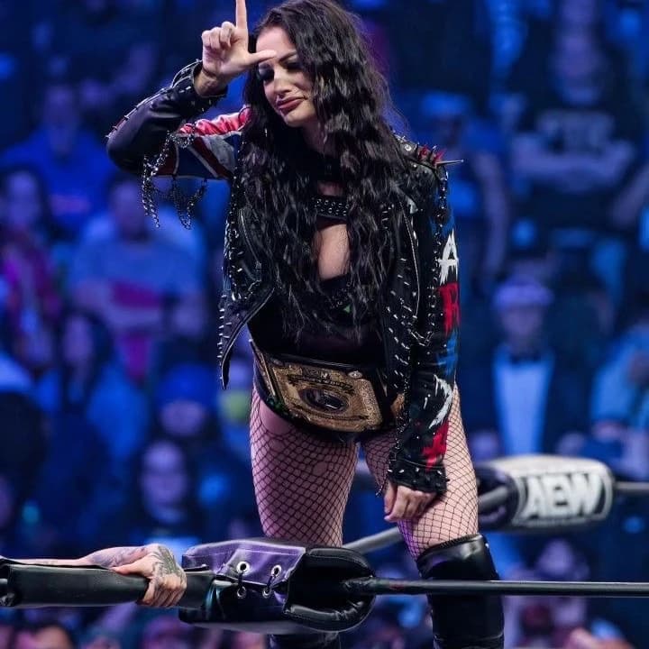 Paige WWE thumbnail