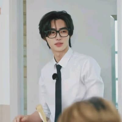 Sunghoon thumbnail