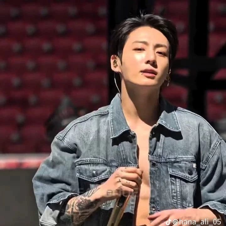 Jeon Jungkook thumbnail
