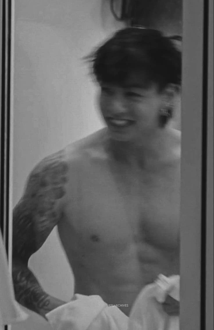 Jungkoo thumbnail