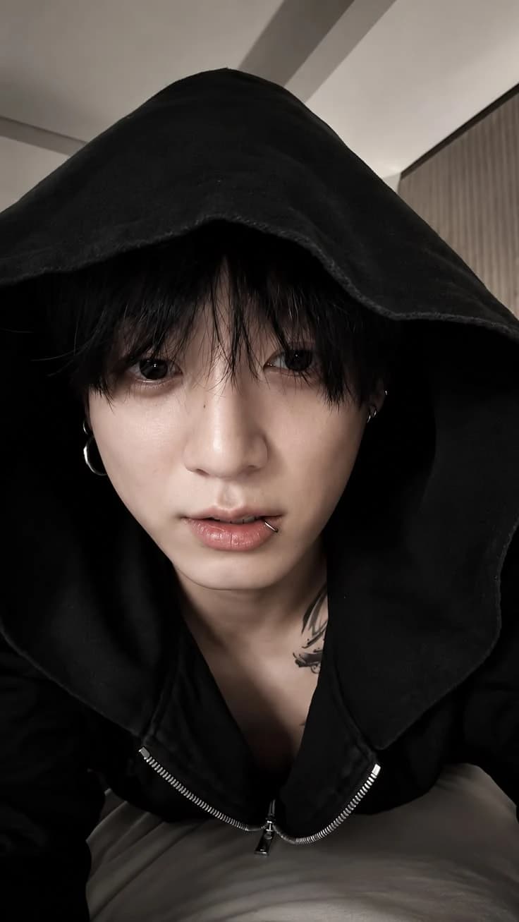 Jungkook ⛓️ thumbnail