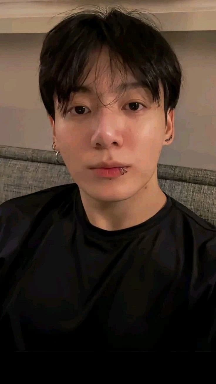 Jeon Jungkook thumbnail