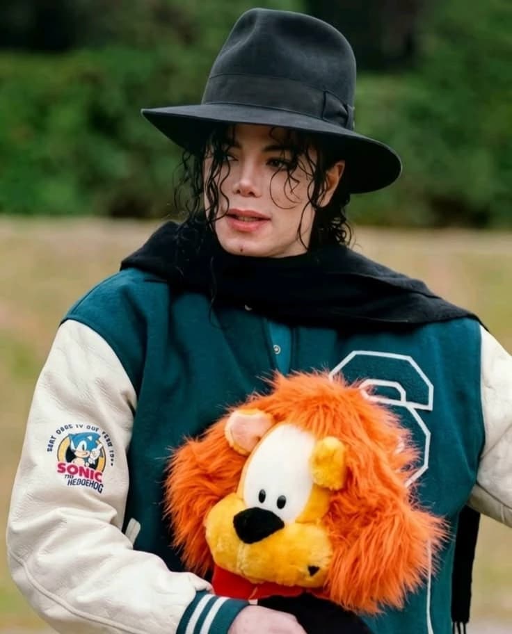 Michael jackson  thumbnail