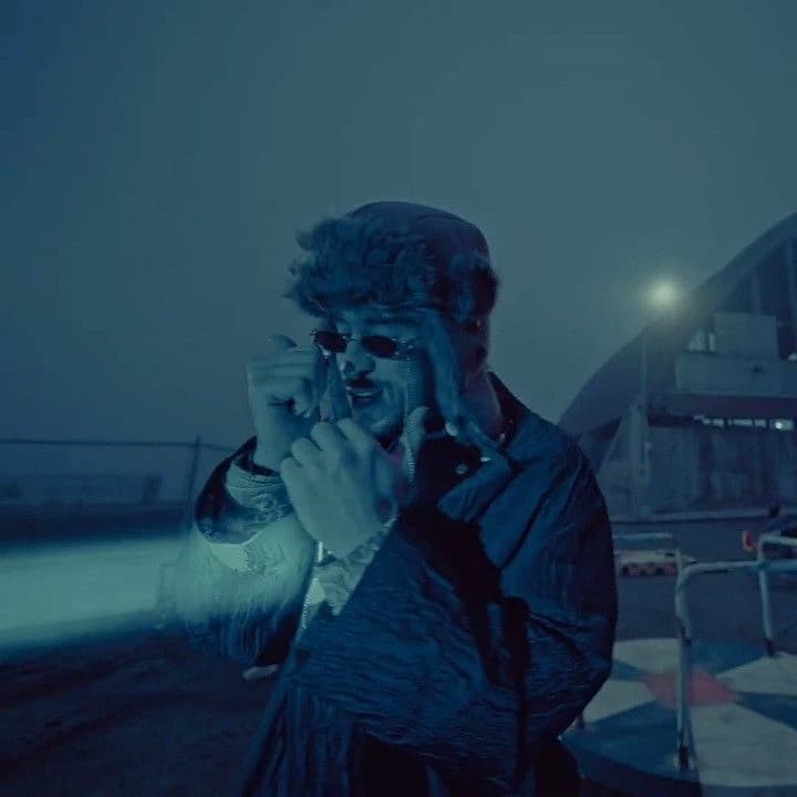Bad Bunny - Benito thumbnail