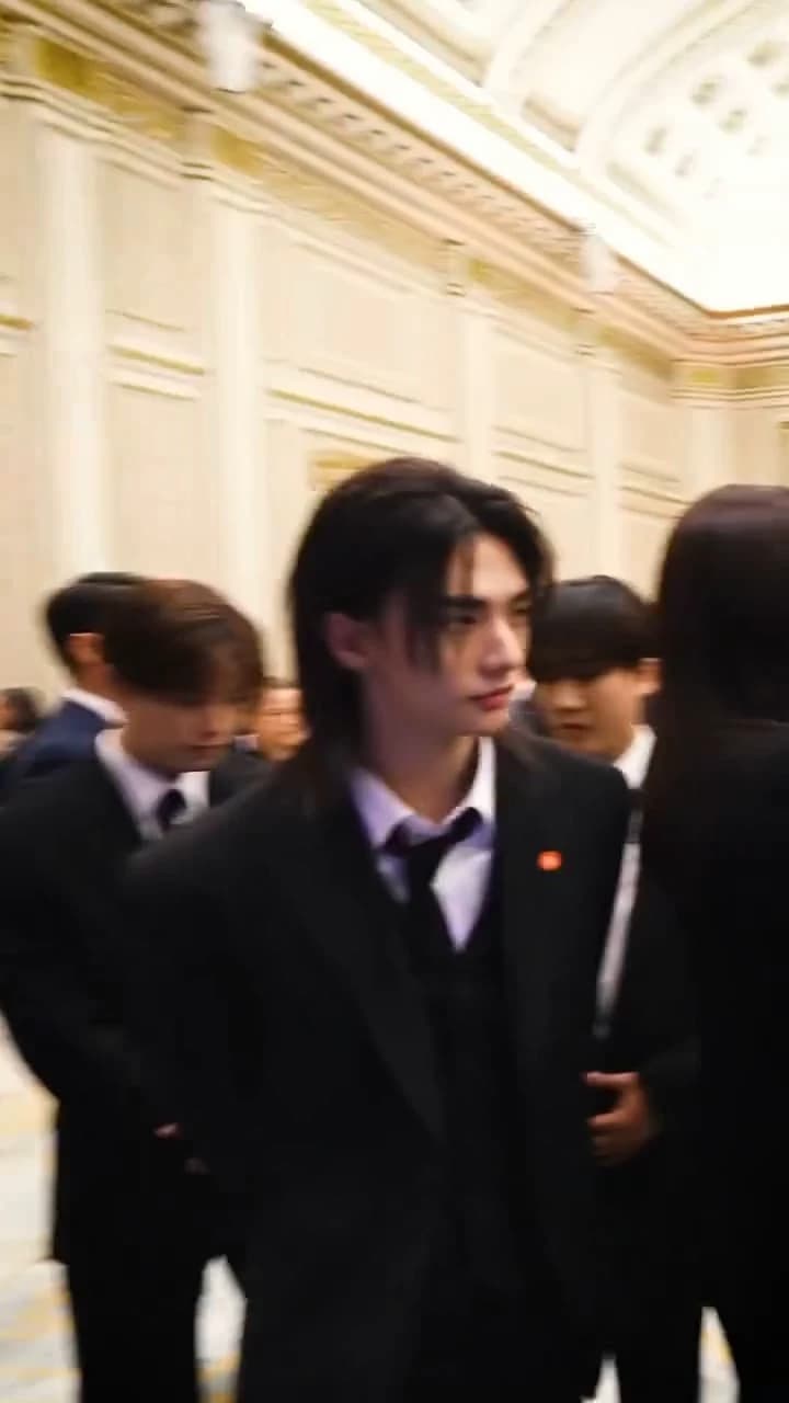 Hwng Hyunjn thumbnail