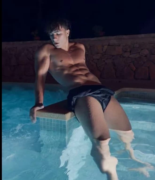 Lucas / Bl thumbnail