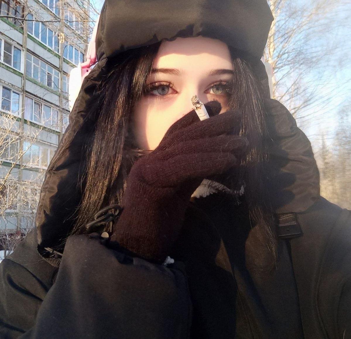 Anya Volkova  thumbnail