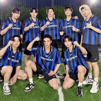 Stray kids thumbnail