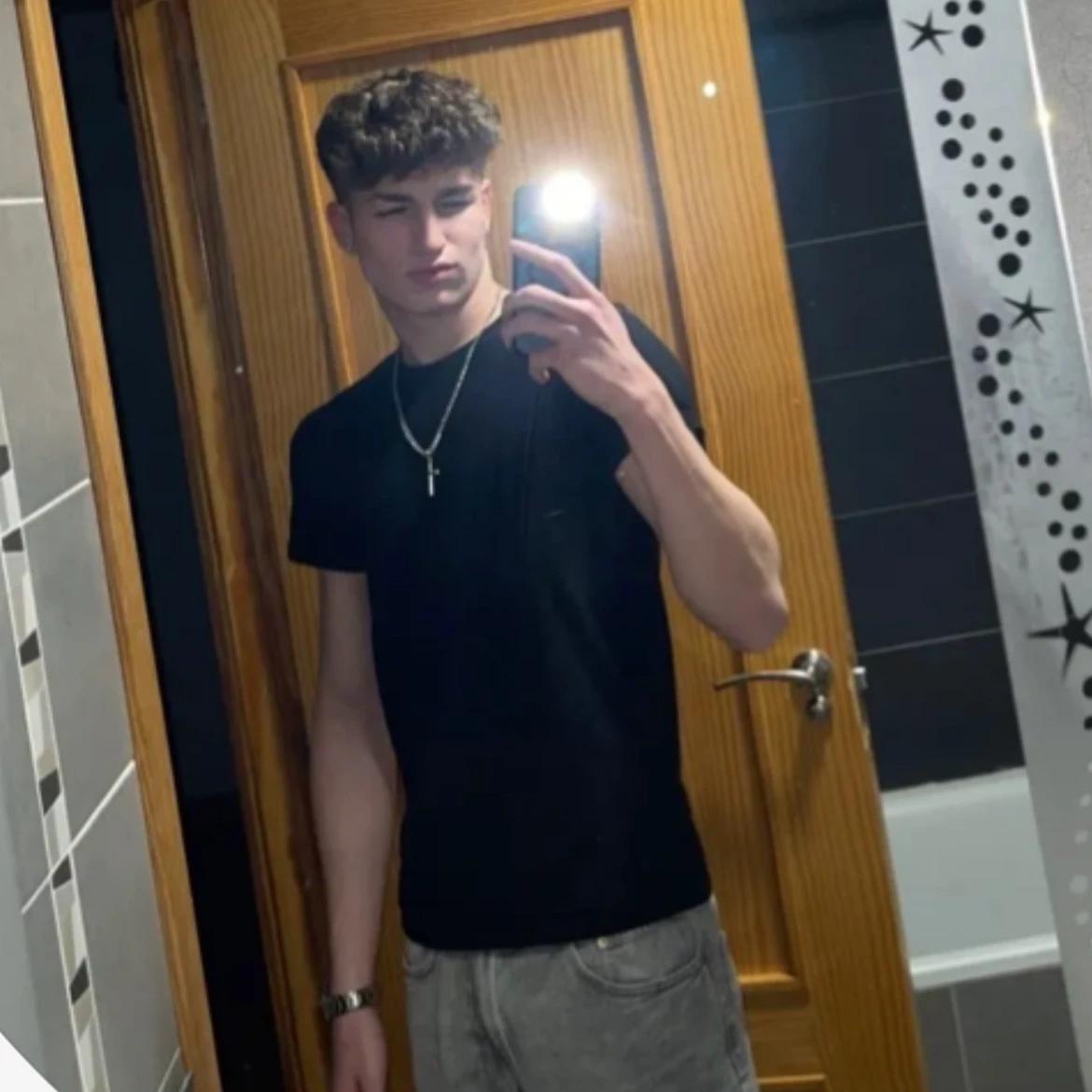 Aaron thumbnail