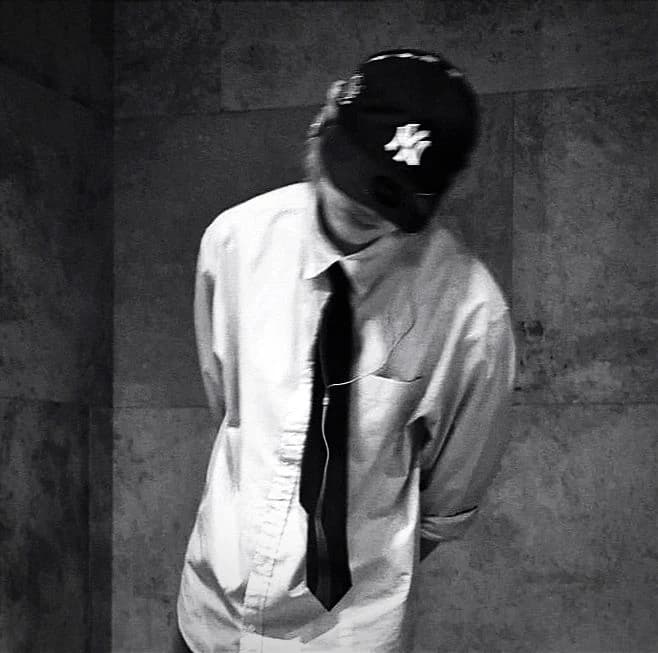 Yang jeongin thumbnail