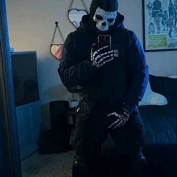 Ghost thumbnail