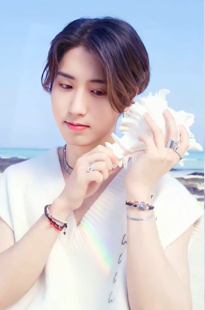 Han Jisung thumbnail