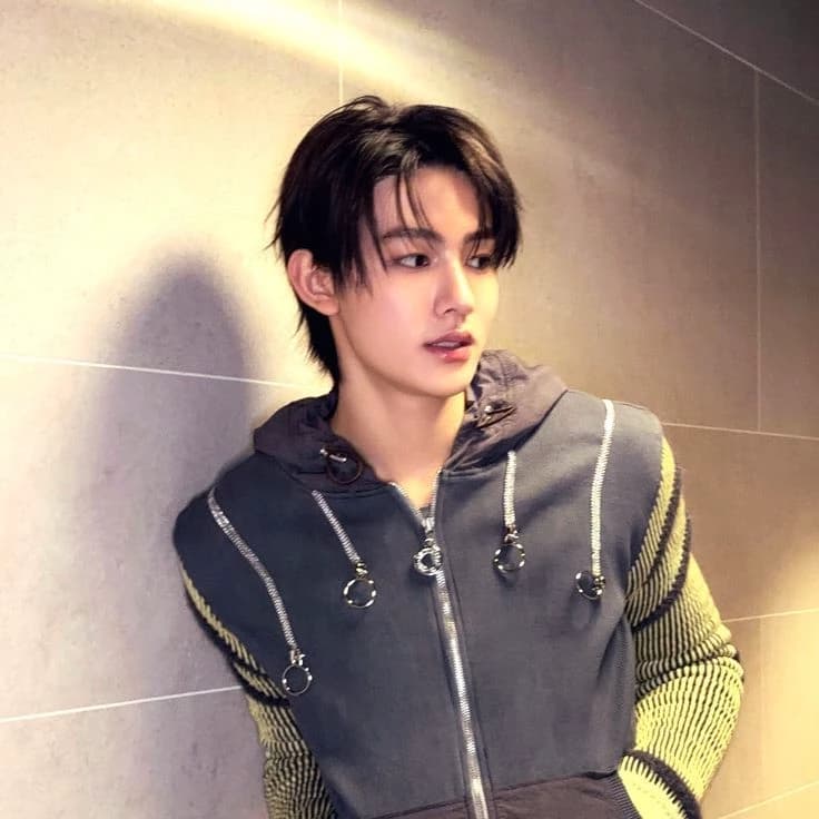 Eom Seonghyeon thumbnail