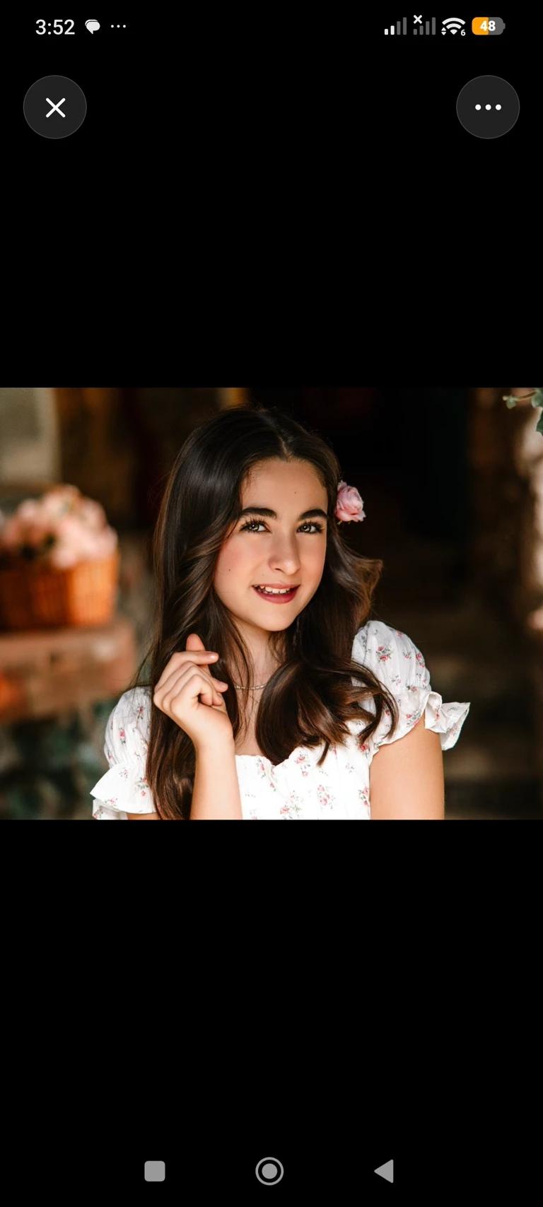 Lara Campos thumbnail