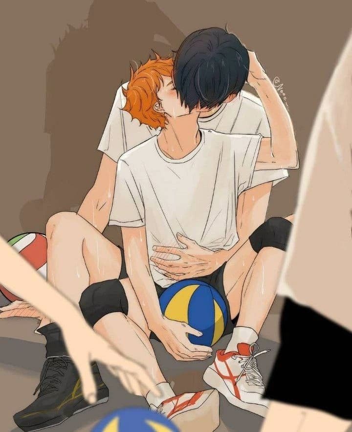 volleyball players thumbnail