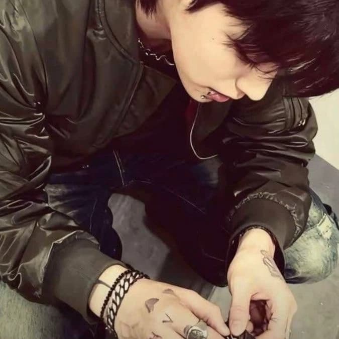 Jeon Jungkook thumbnail