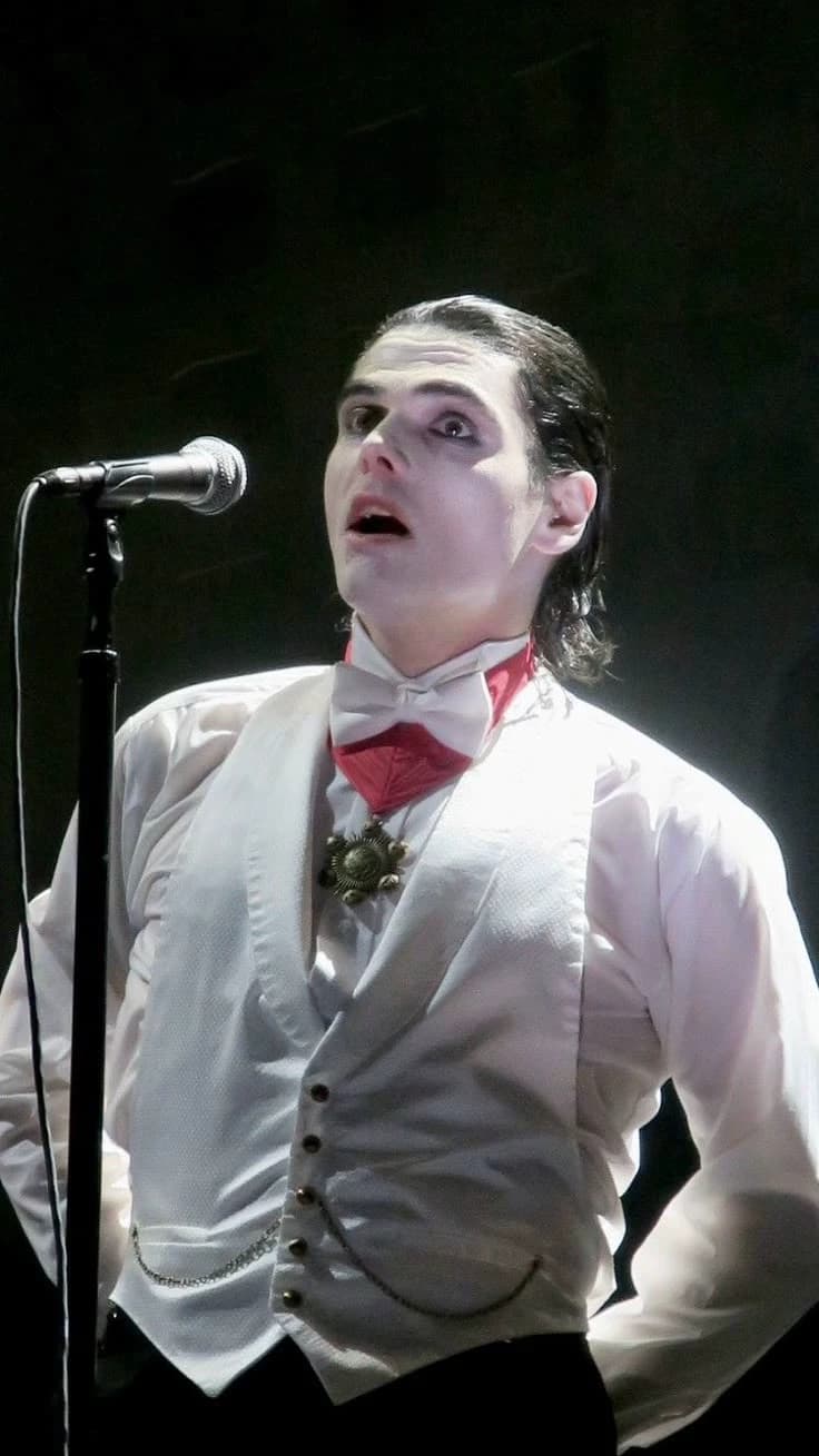 Gerard way thumbnail