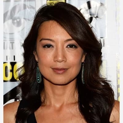 Ming- na  wen (May) thumbnail