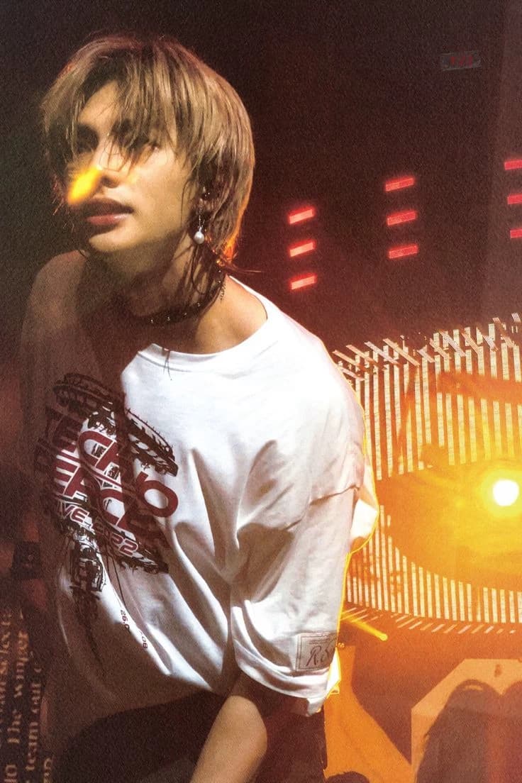 hyunjin thumbnail