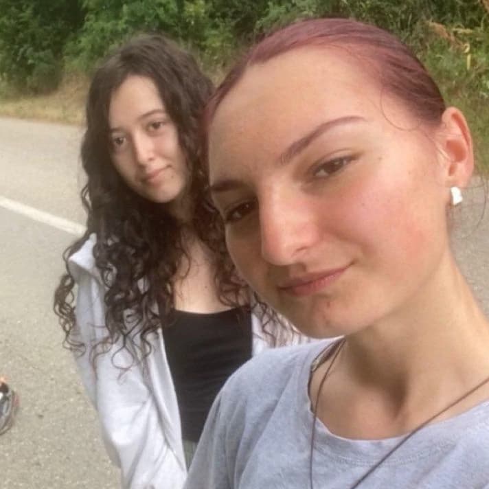 Flavia (Issy) thumbnail
