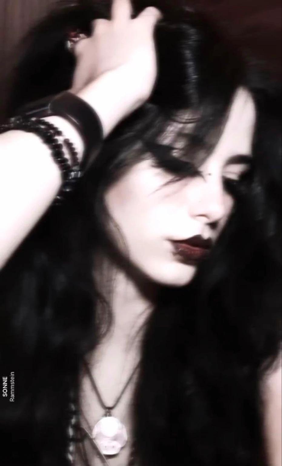 Ashley (Ash) thumbnail