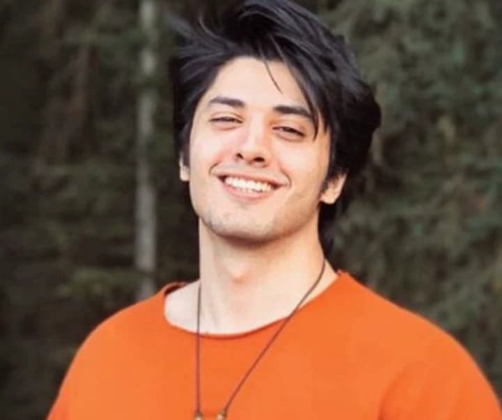 Danyal Zafar (Danny Zee) thumbnail