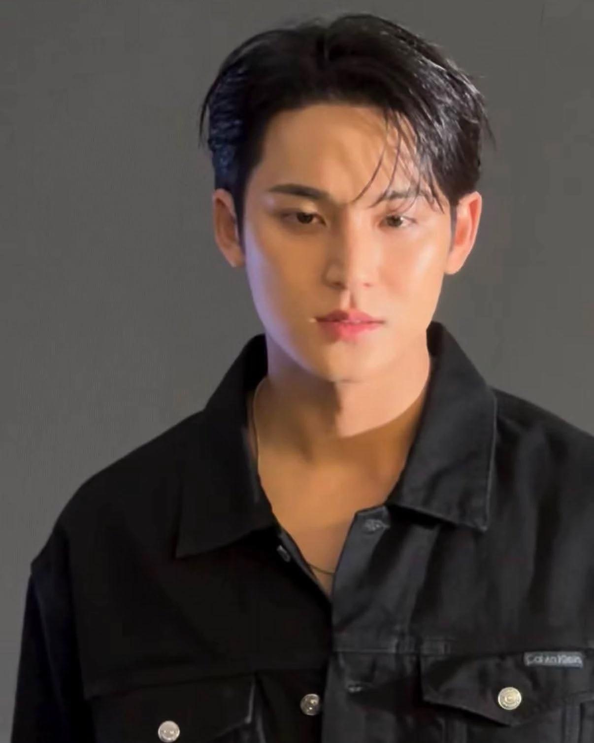 Kim Mingyu thumbnail