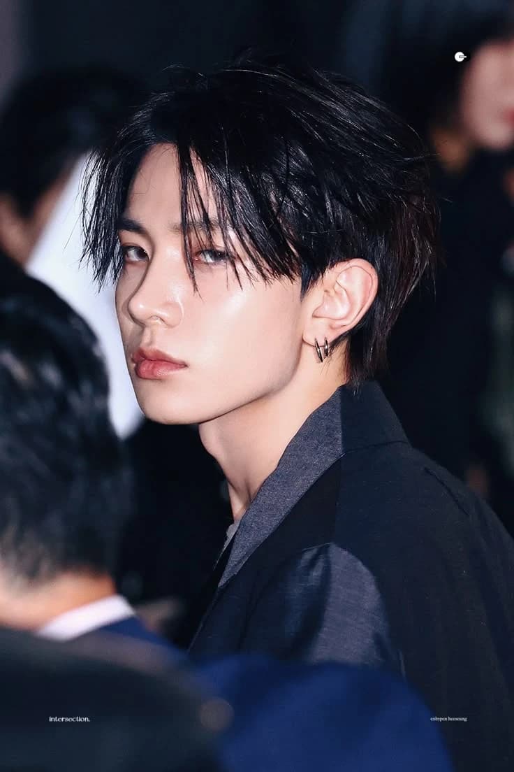Lee Heeseung thumbnail