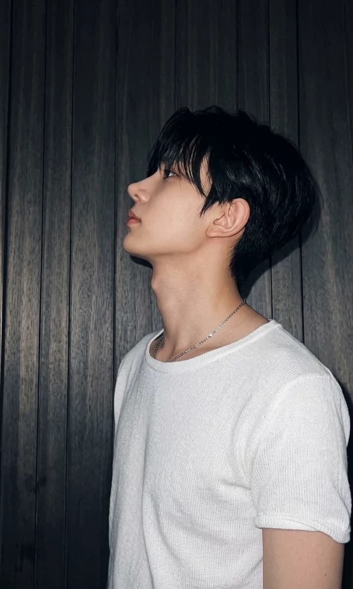 Lee Heeseung thumbnail