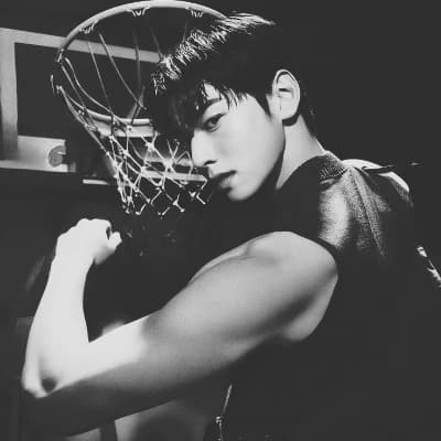 Cha Eun Woo thumbnail