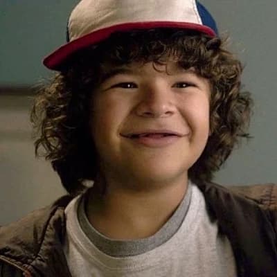 Dustin Henderson thumbnail
