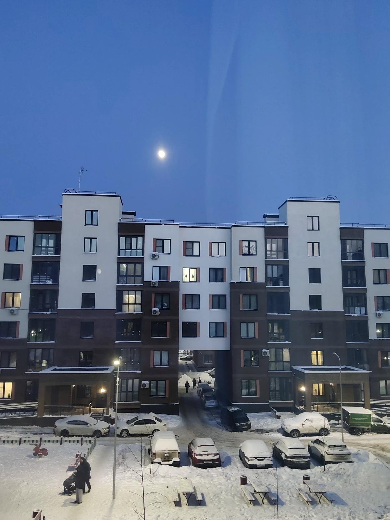 Жизнь  thumbnail