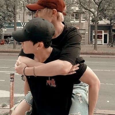 Jeongbin - "Eles se odeiam mesmo?"1 thumbnail