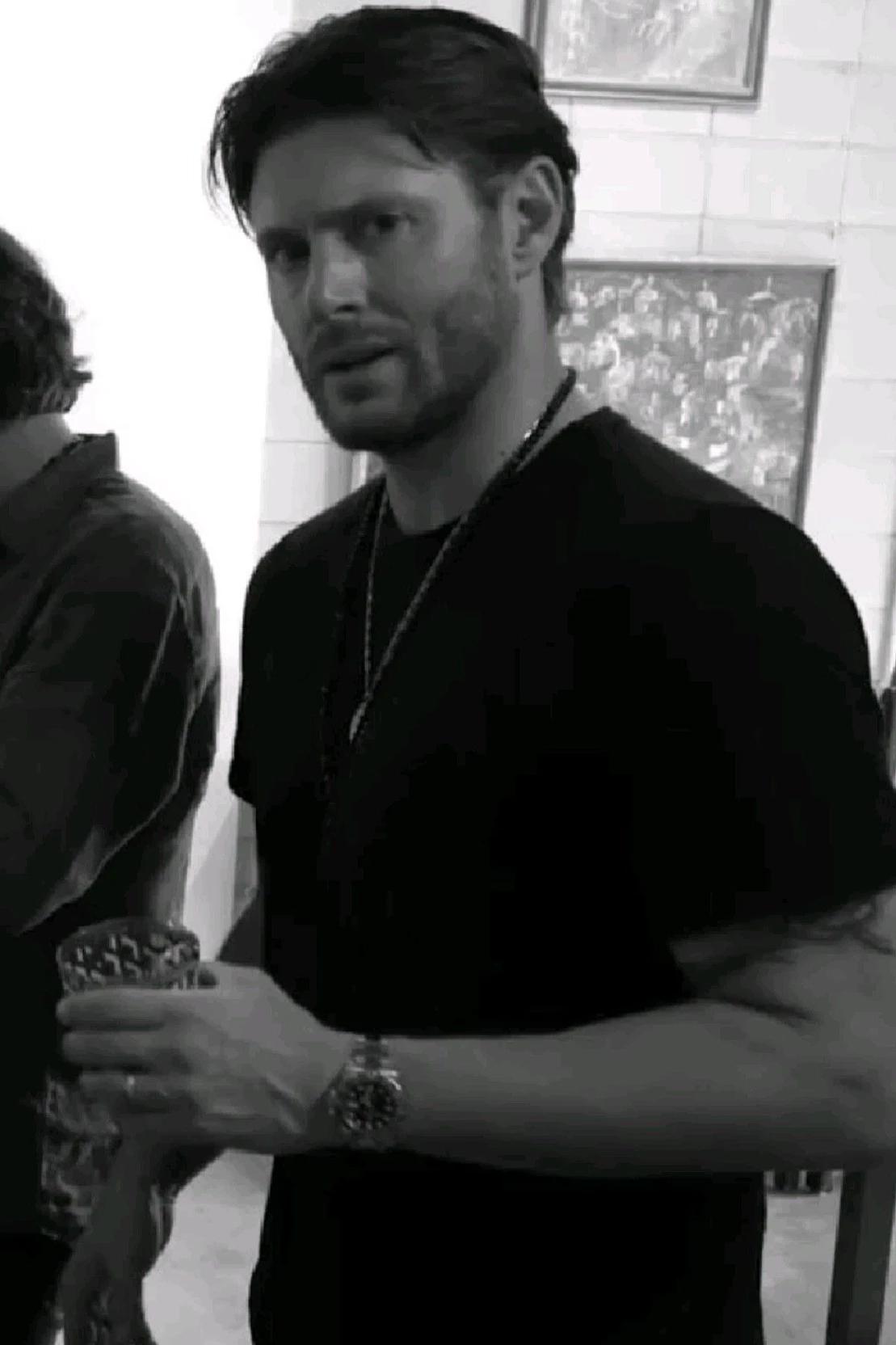 Jensen Ackles. thumbnail