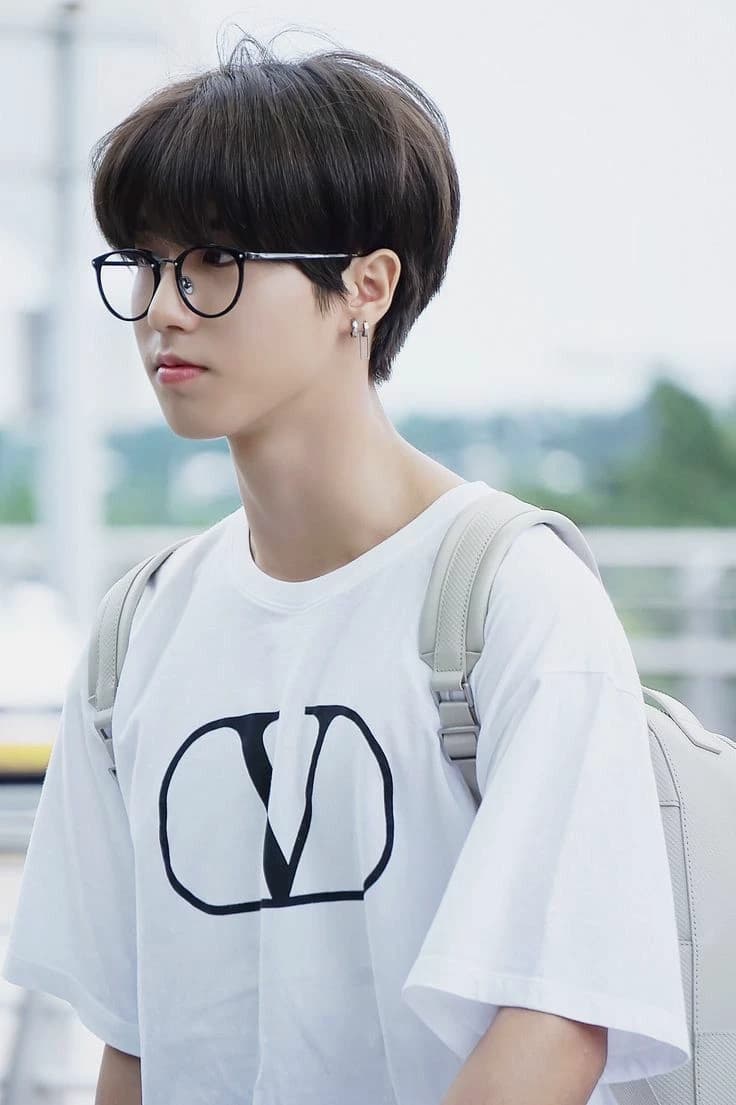 Han Jisung(Hyunsung) thumbnail