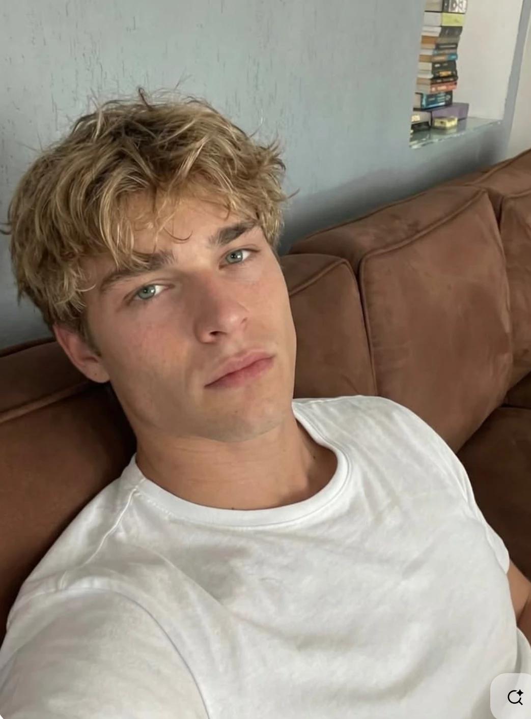 Grayson Hawthorne (by Jennifer Lynn Barnes) thumbnail