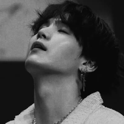 Min Yoongi thumbnail